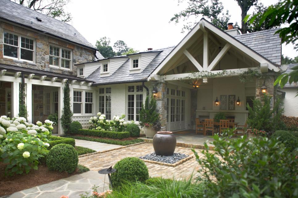 13 Ideas for Landscaping Without Grass | HGTV 13 Ideas for Landscaping Without Grass | HGTV on Non Grass Backyard Ideas id=71509