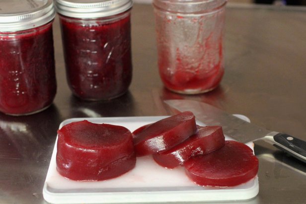 Homemade Canned Cranberry Sauce