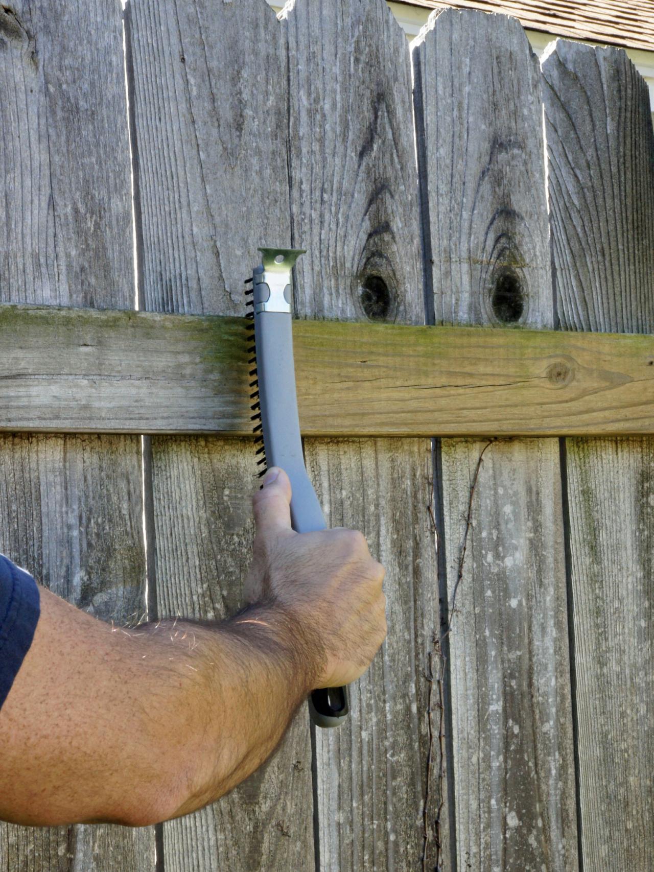 How To Paint A Fence Wood Fence Painting and Staining Instructions and Tips | HGTV
