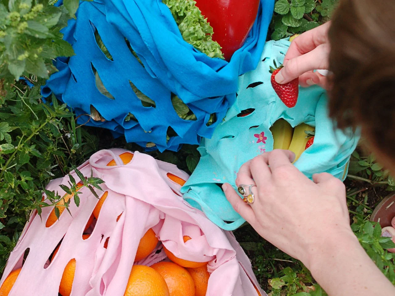 Make an Upcycled T-Shirt Produce Bag | HGTV