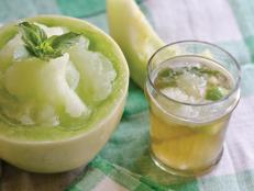 Blend fresh honeydew melon with ice and add it to green tea for a new fruity-flavored drink.
