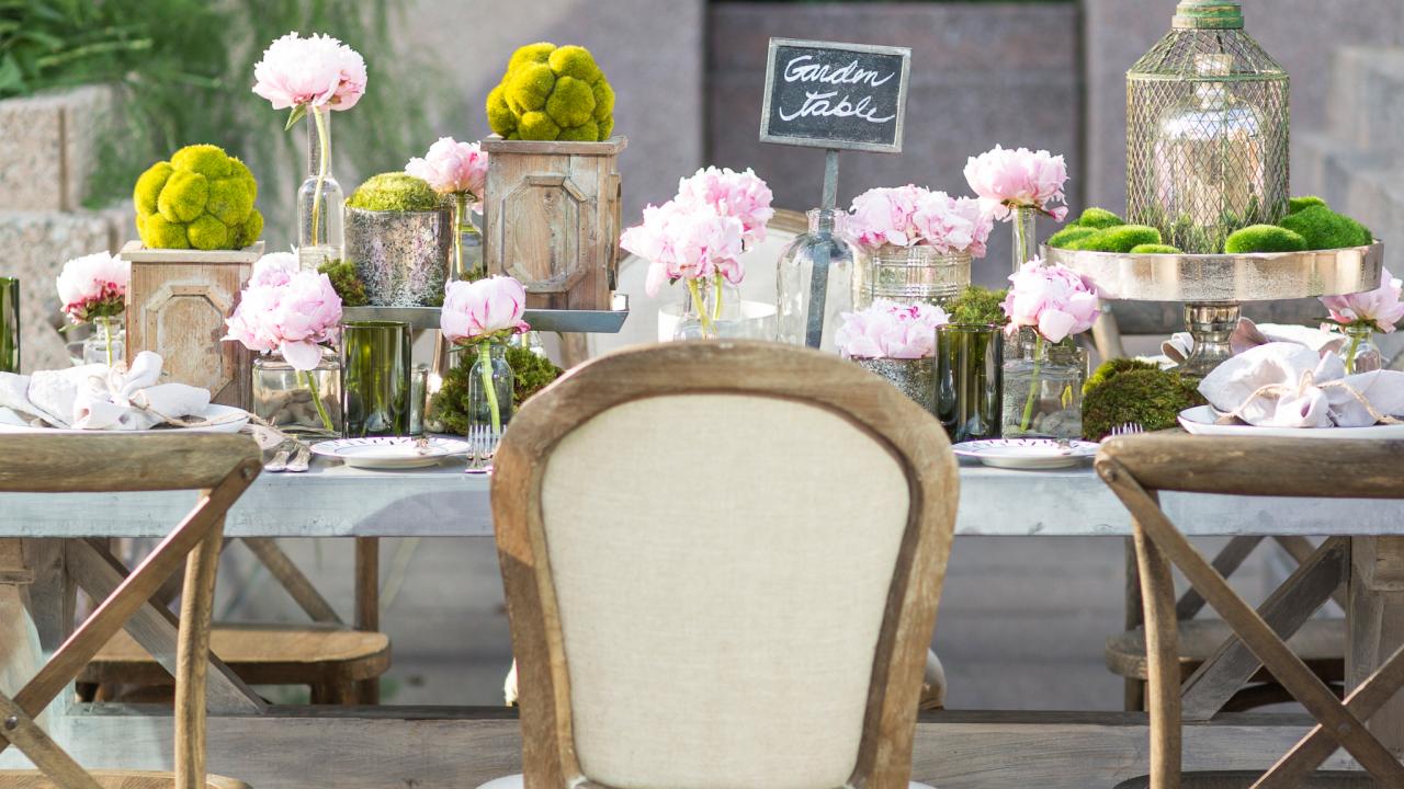 Garden party planning: tips and tricks from the experts