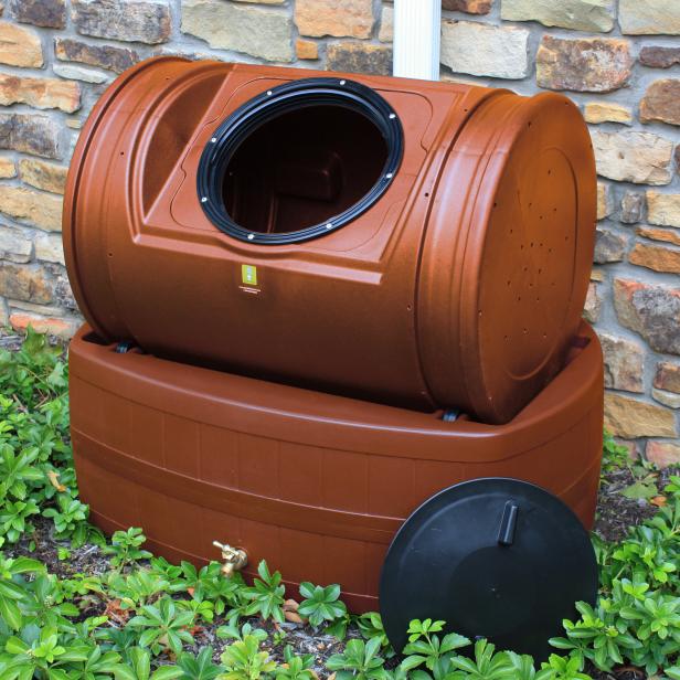 Folks who love multitasking may be geared toward the <a target="_blank" href="http://www.goodideasinc.com/products/composters/compost-wizard-hybrid/">Compost Wizard Hybrid</a>, which has a compost bin on the top and rain barrel on the bottom. The maker, Good Ideas, explains that when the top barrel is rotated, excess liquid flows from the compost into the rain barrel and mixed with rain water collected from gutters. Comes in five colors, including terra cotta and forest green. $299.99, from Good Ideas (also sold by retailers such as Amazon.com).