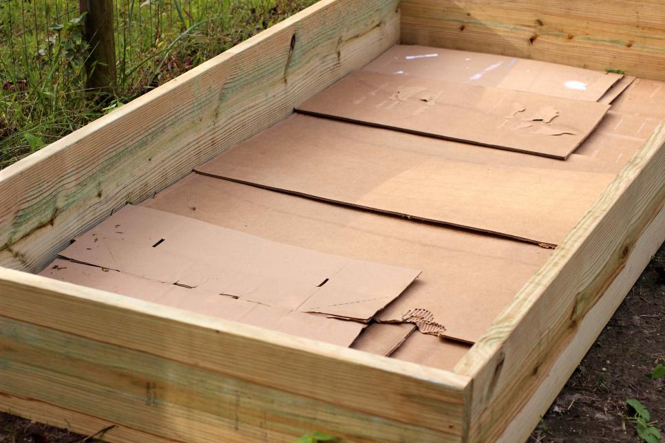 raised garden beds cheap inexpensive make build hgtv