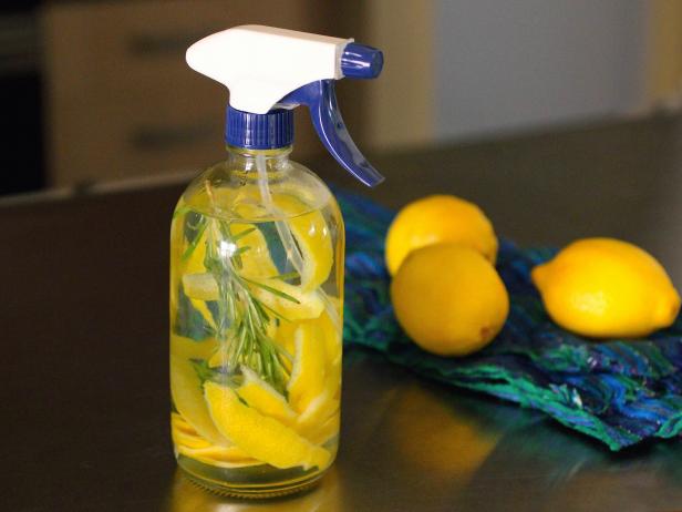 Rosemary-Lemon Cleaning Spray