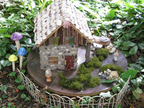 Obsessed with Fairy Gardens? Here's How to Make Your Own