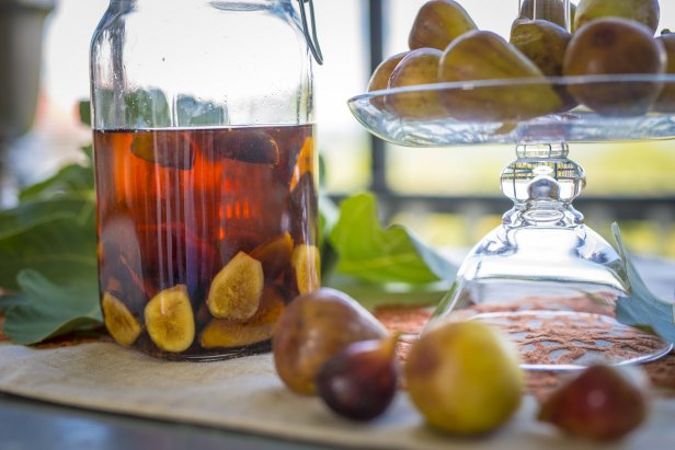Savor the flavor of figs all year long with a delicious fig-infused bourbon.