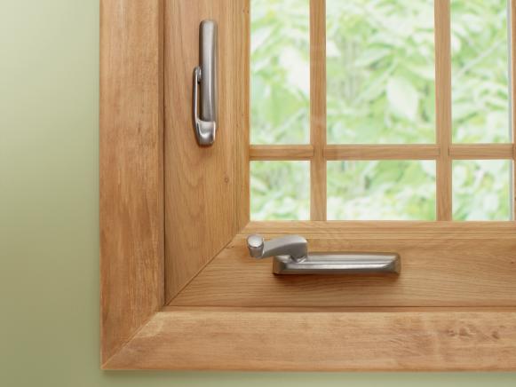 Wood Casement Window and Hardware