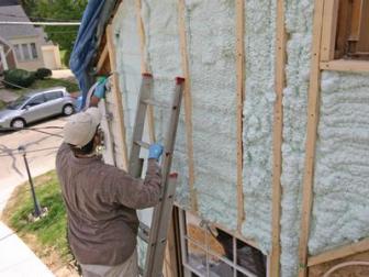 energy_answers_airsealing_04-spray_foam_insulation_side