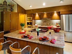 DP_Suglia-Isgro-contemporary-granite-kitchen-backsplash_s4x3
