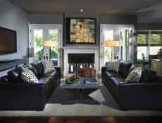 Local art, comfortable leather sofas and rustic wood furnishings make for a cozy retro retreat.