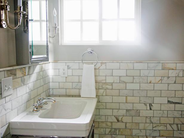 15 Timeless Bathroom Tile Designs, Subway Tile Bathtub Surround Ideas
