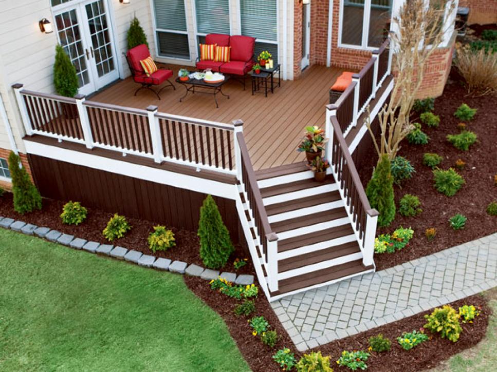 Great Deck Ideas For Small Yards, Landscaping Around Deck And Patio
