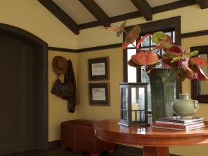 Original-interior-motives-craftsman-bungalow-door_s4x3