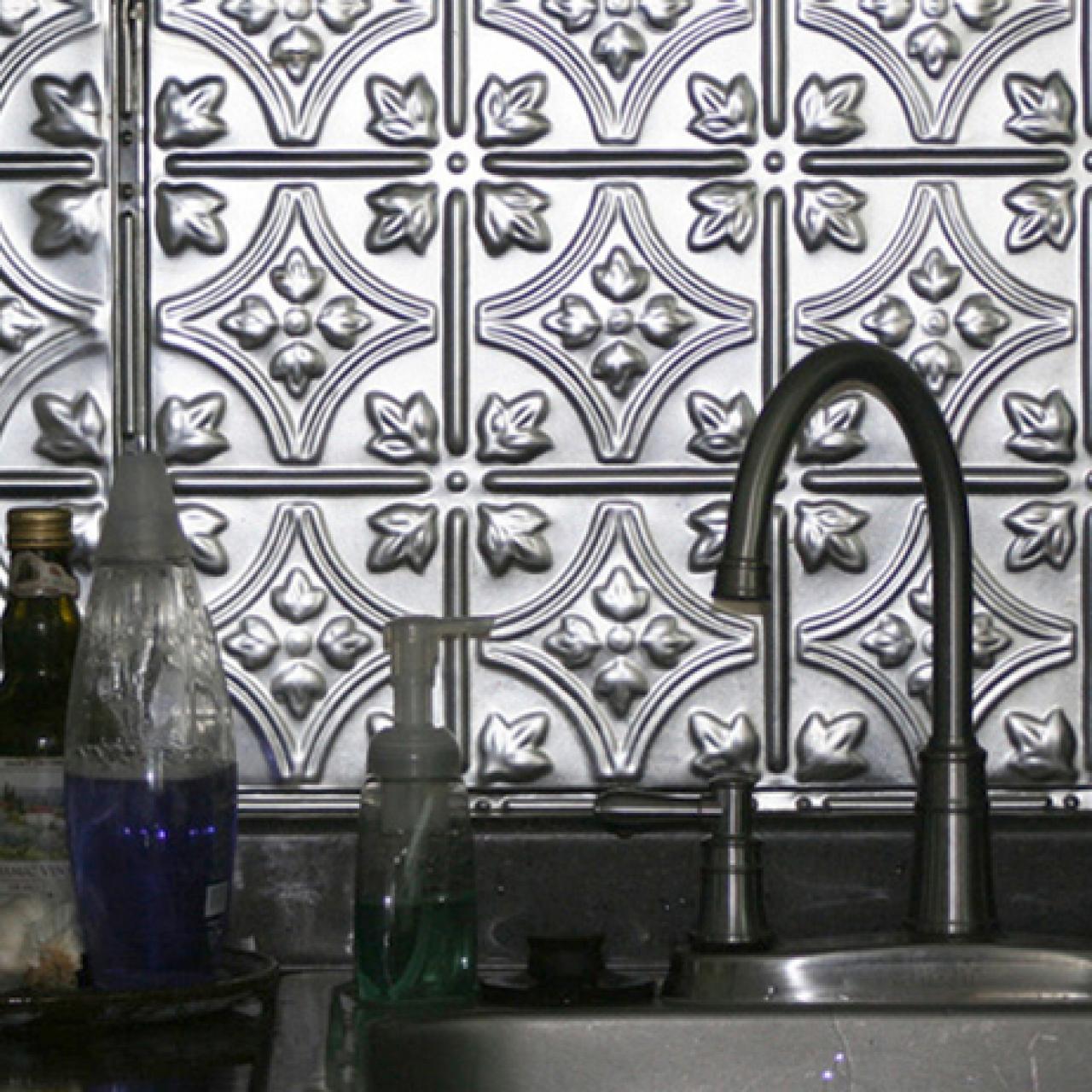 Kitchen Backsplash Inspirations: Wall-Protection Perfection