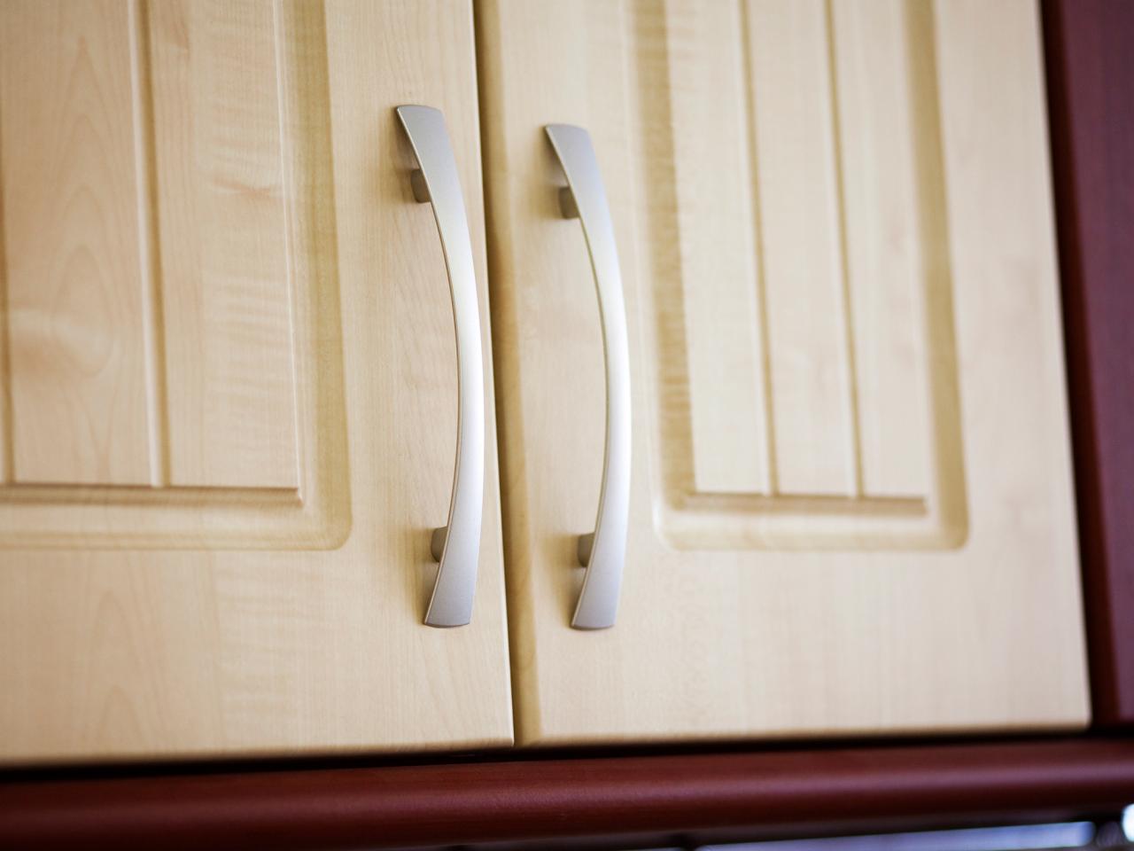 Kitchen Cabinet Hardware Ideas