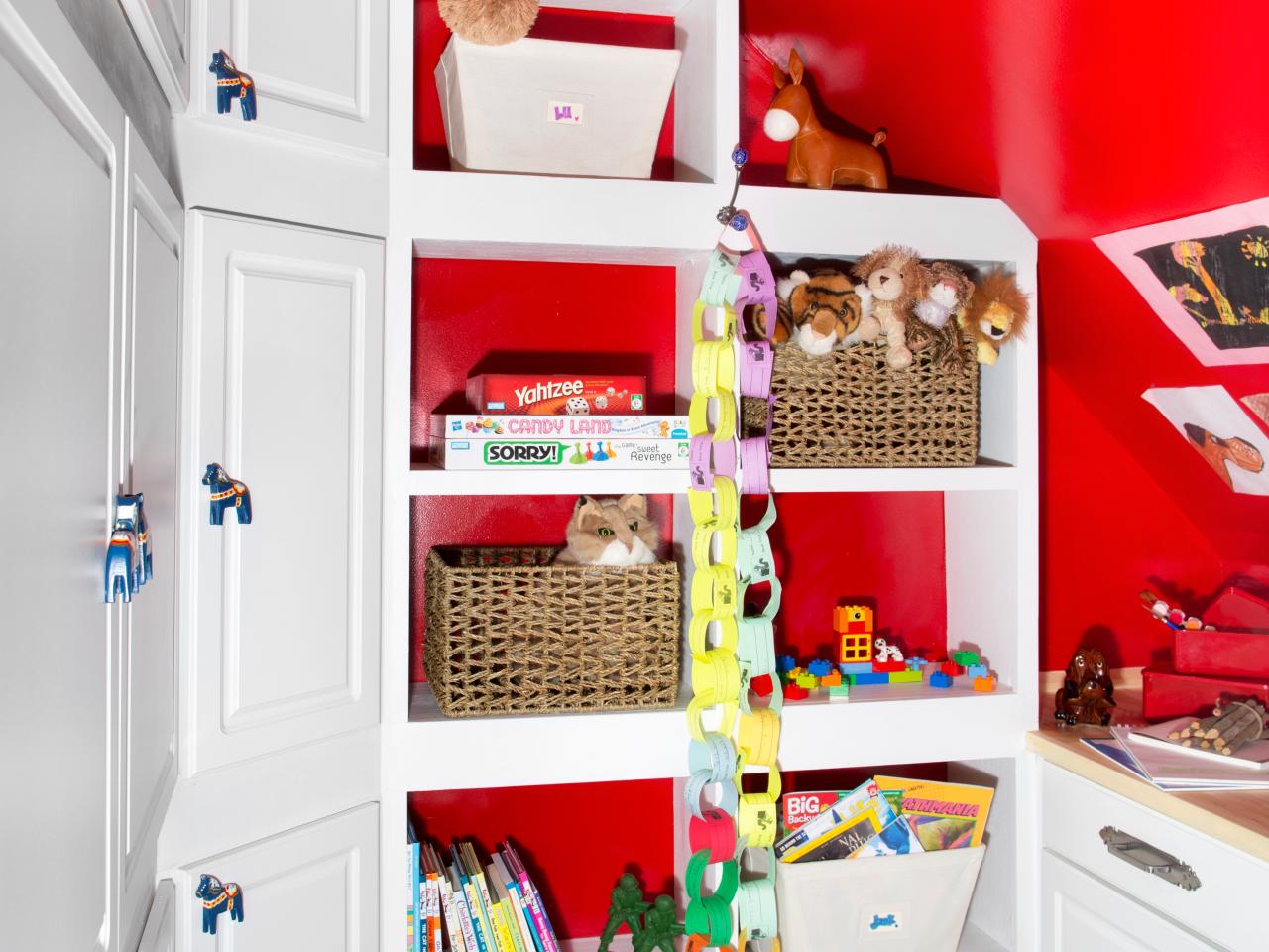 https://hgtvhome.sndimg.com/content/dam/images/hgrm/fullset/2013/10/18/0/Original-BPF-red-kids-closet_s3x4.jpg.rend.hgtvcom.1280.960.suffix/1405418625708.jpeg