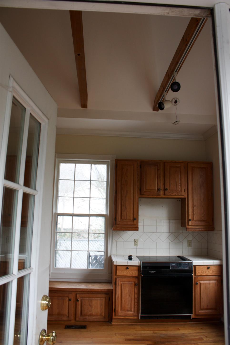 Rustic Farmhouse Kitchen | HGTV Rustic Farmhouse Kitchen | HGTV on Rustic Farmhouse Kitchen
id=38353