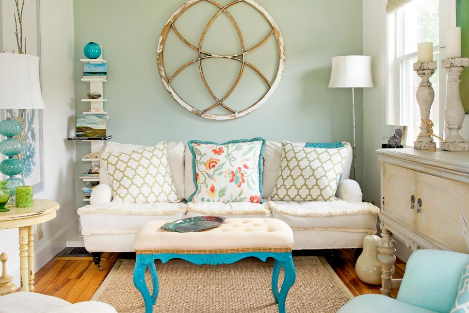 Living Rooms That Pop With Color | HGTV