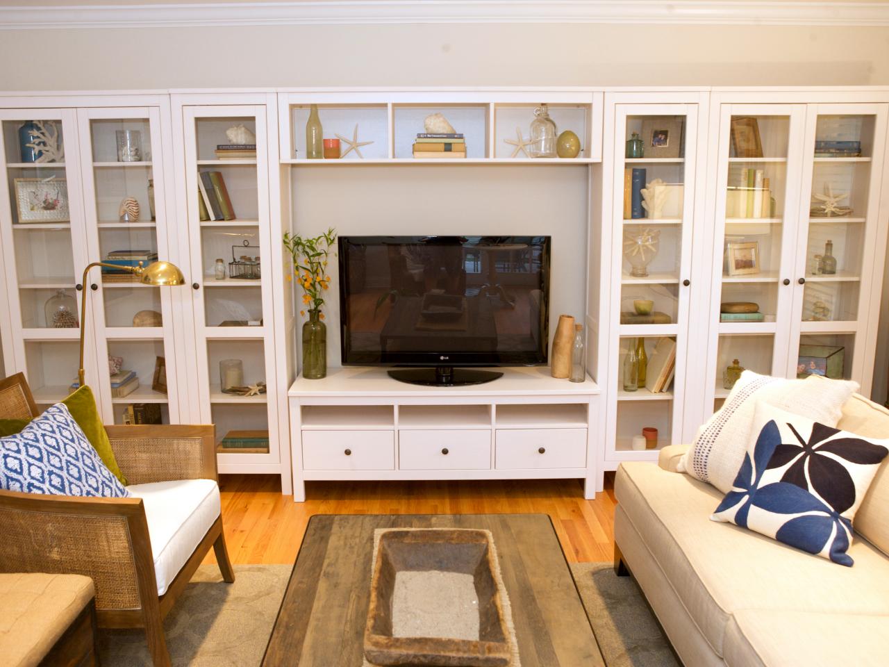 Living Room Built-In Shelves | HGTV