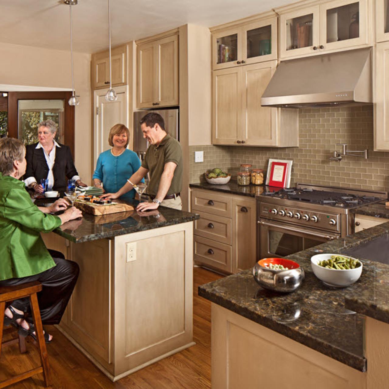 Nancy's metal kitchen cabinets get a fresh coat of paint - and