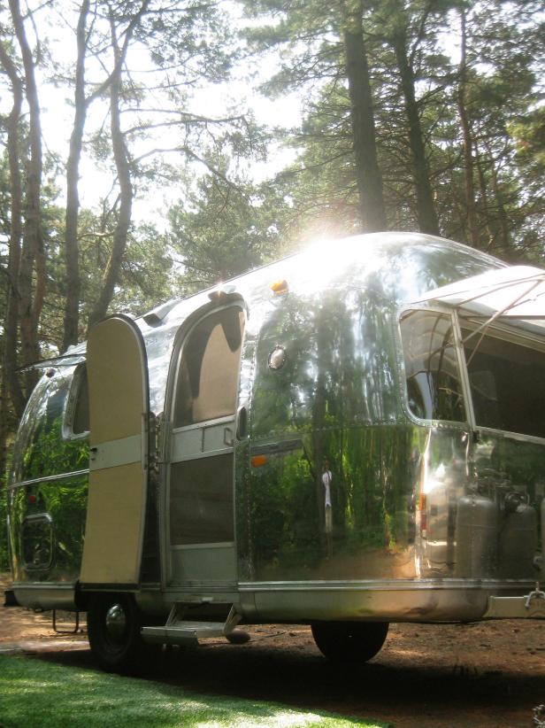 Living on the Road: Airstream Exterior 