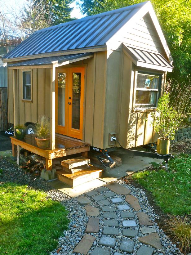 Pictures Of 10 Extreme Tiny Homes From Hgtv Remodels Hgtv