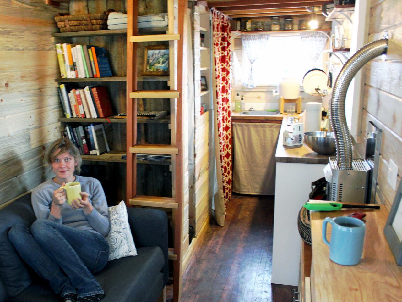 Tiny Home Interior Organizing Ideas for Living Small