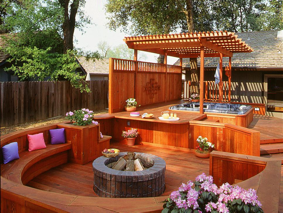 47 Irresistible hot tub spa designs for your backyard