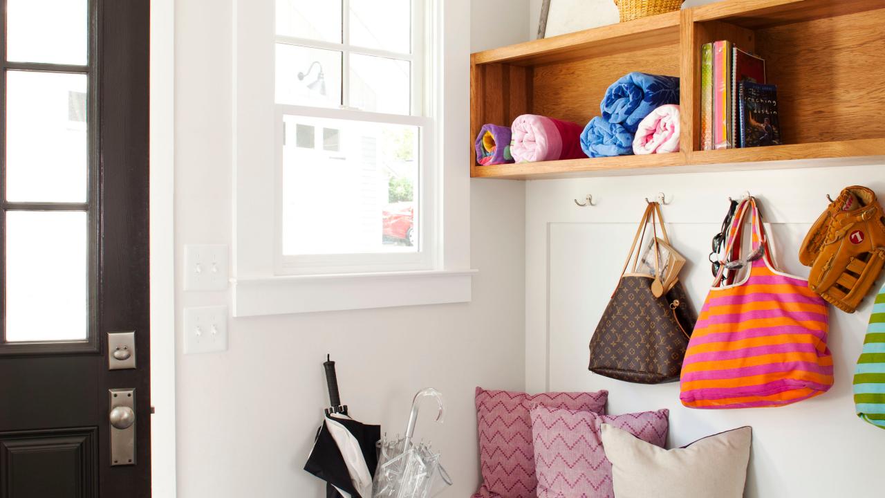 How Professional Organizers Would Declutter Entryways on a $330 Budget