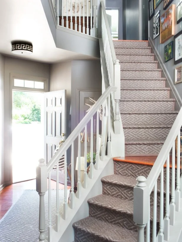 Hallway Staircase Decorating Ideas: Transform Your Space