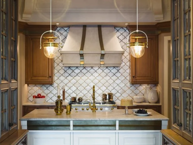 Light fixtures over kitchen island on sale