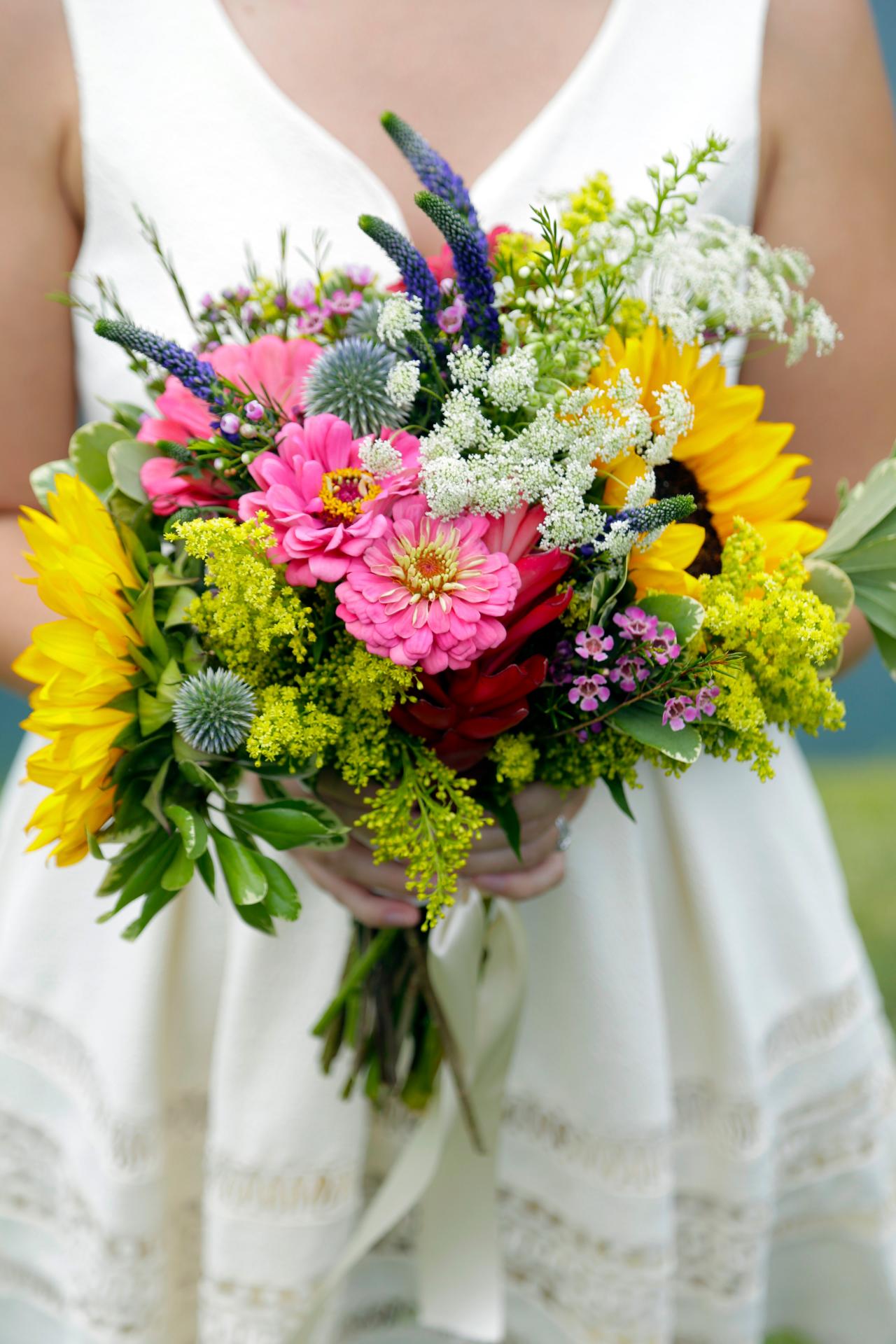 pre made bridesmaid bouquets