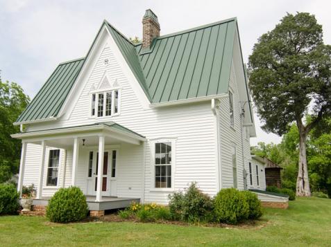 Before and After: Renovating an 1841 Farmhouse