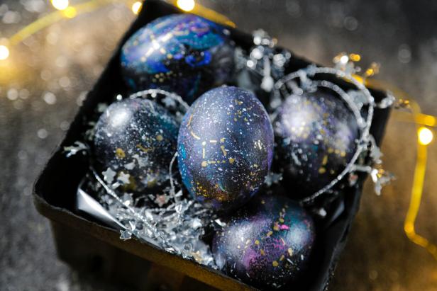 how to make painted galaxy easter eggs  hgtv's decorating