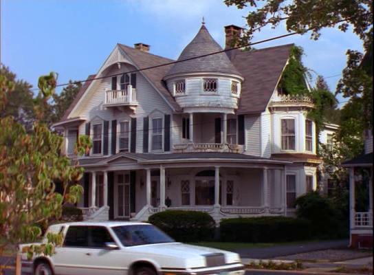 RX - Sabrina the Teenage Witch House Exterior