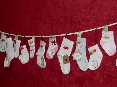 How to Make a Baby Sock Clothesline Advent Calendar