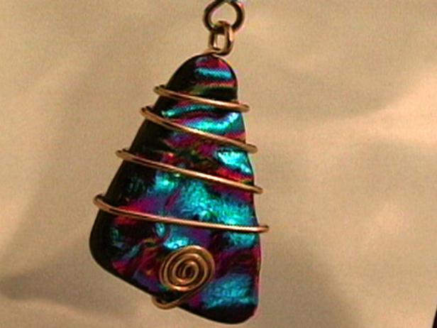 How To Make Dichroic Glass And Enamel Earrings - How To Make Dichroic Glass Pendants