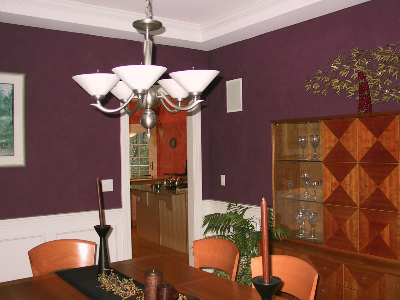 Hgtv Dining Room Colors : 15 Dining Room Color Ideas For Fall Hgtv S Decorating Design Blog Hgtv : Modern living room colors living room color schemes living room chairs living room furniture living room decor dining room salons violet purple rooms deco design.