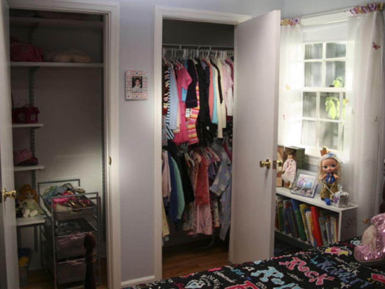 how to install closet door opening