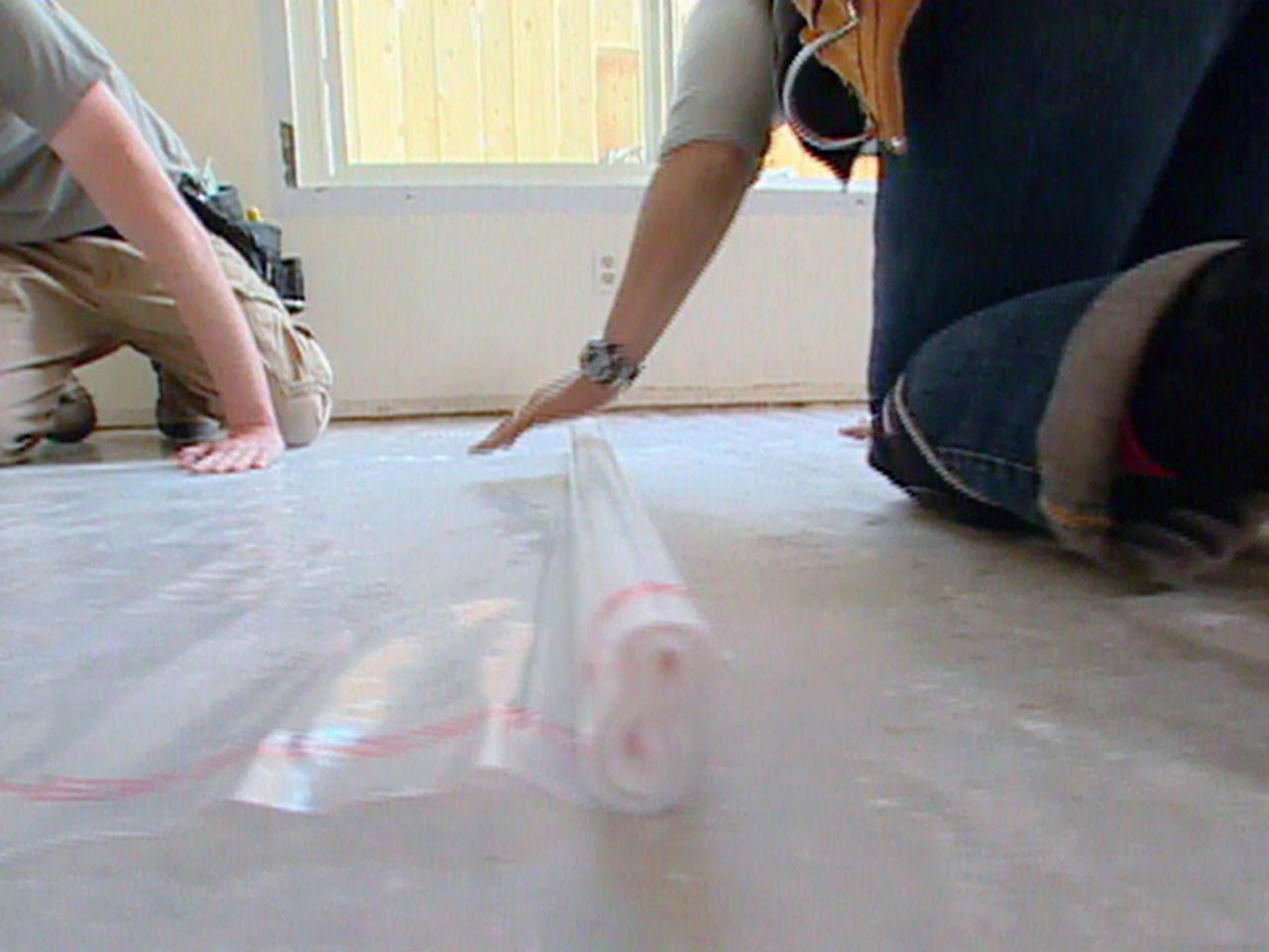 Installing Floating Wooden Floors, Vapor Barrier Paper Hardwood Floor