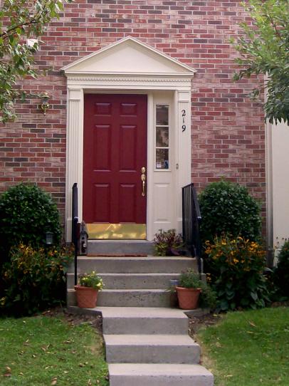 5 Ways to Decorate With Red