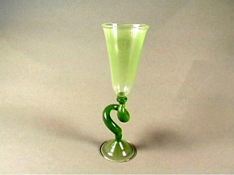 How to Make a Swirling Stemmed Glass Goblet