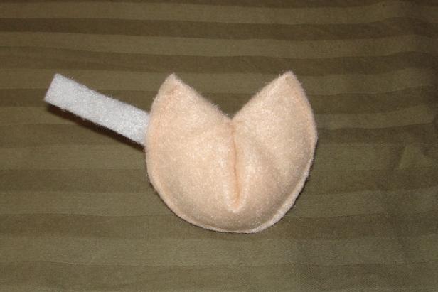 catnip fortune cookie cat toy