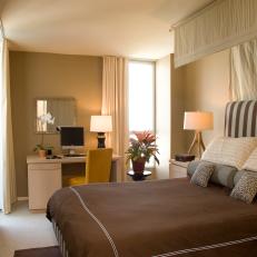 Classic Hotel-Style Bedroom