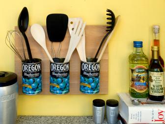 Clever Organizers: Can Kitchen Utensil Clutter