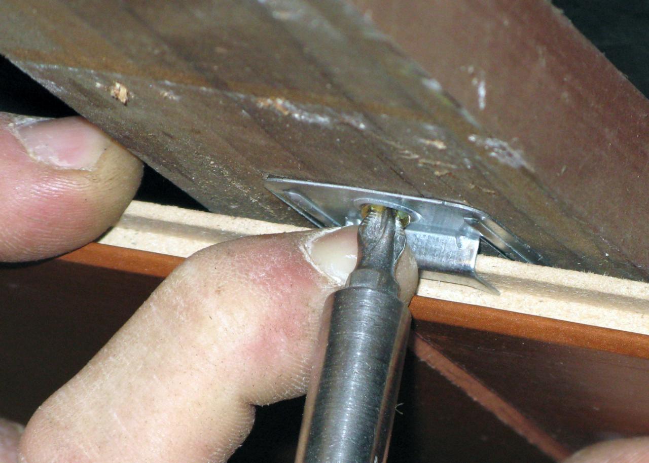 Installing A Laminate Wood Ceiling Hgtv