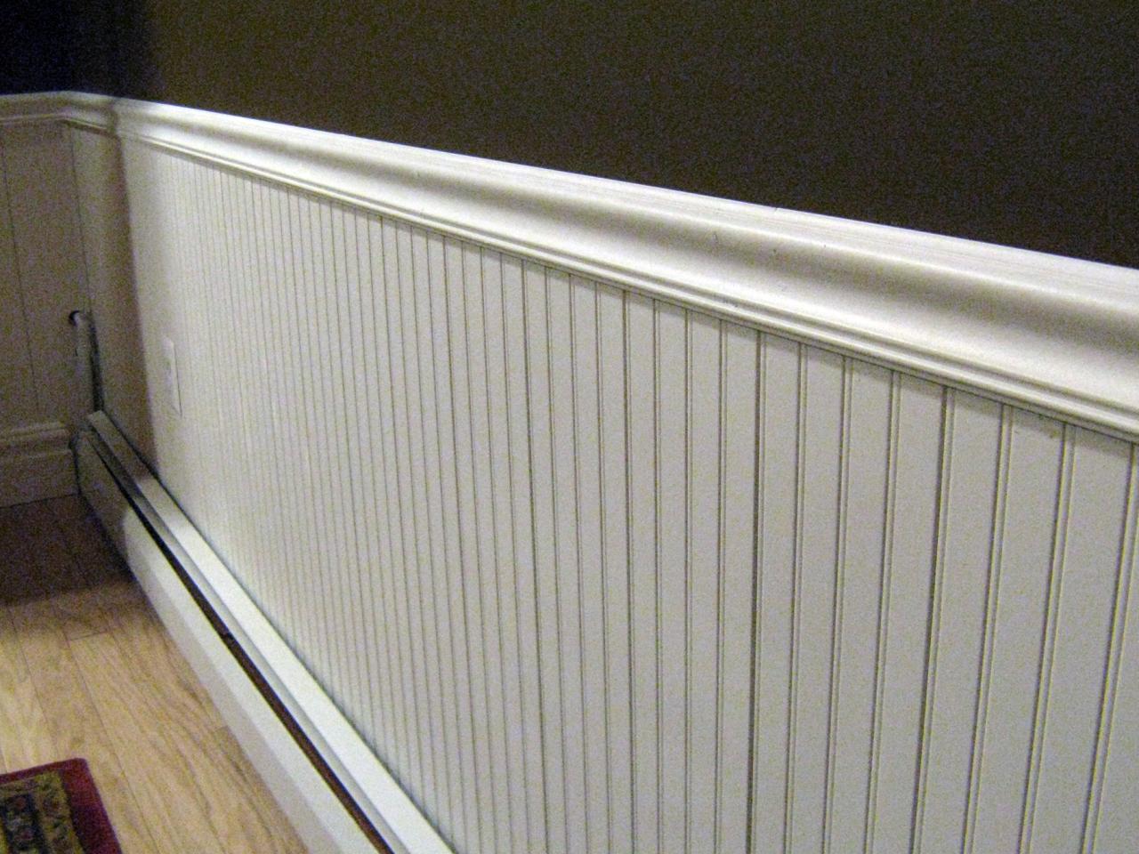 Installing Wainscoting Baseboards And Chair Rail HGTV   1400945301433 