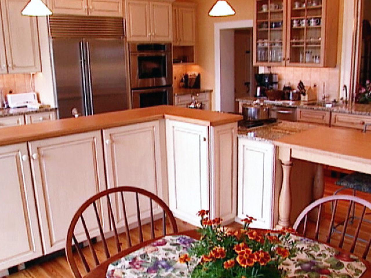 Safe Kitchen Design Tips for Cabinets, Counters, and Circulation