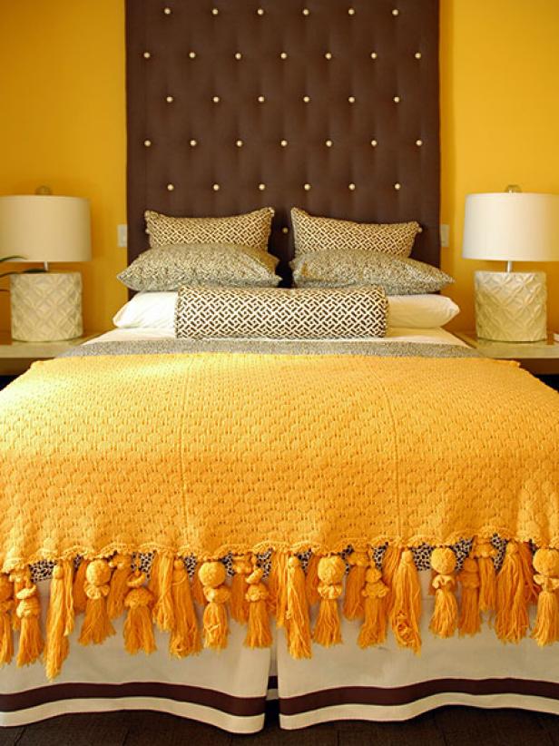 Bright, Sunny Guest Room
